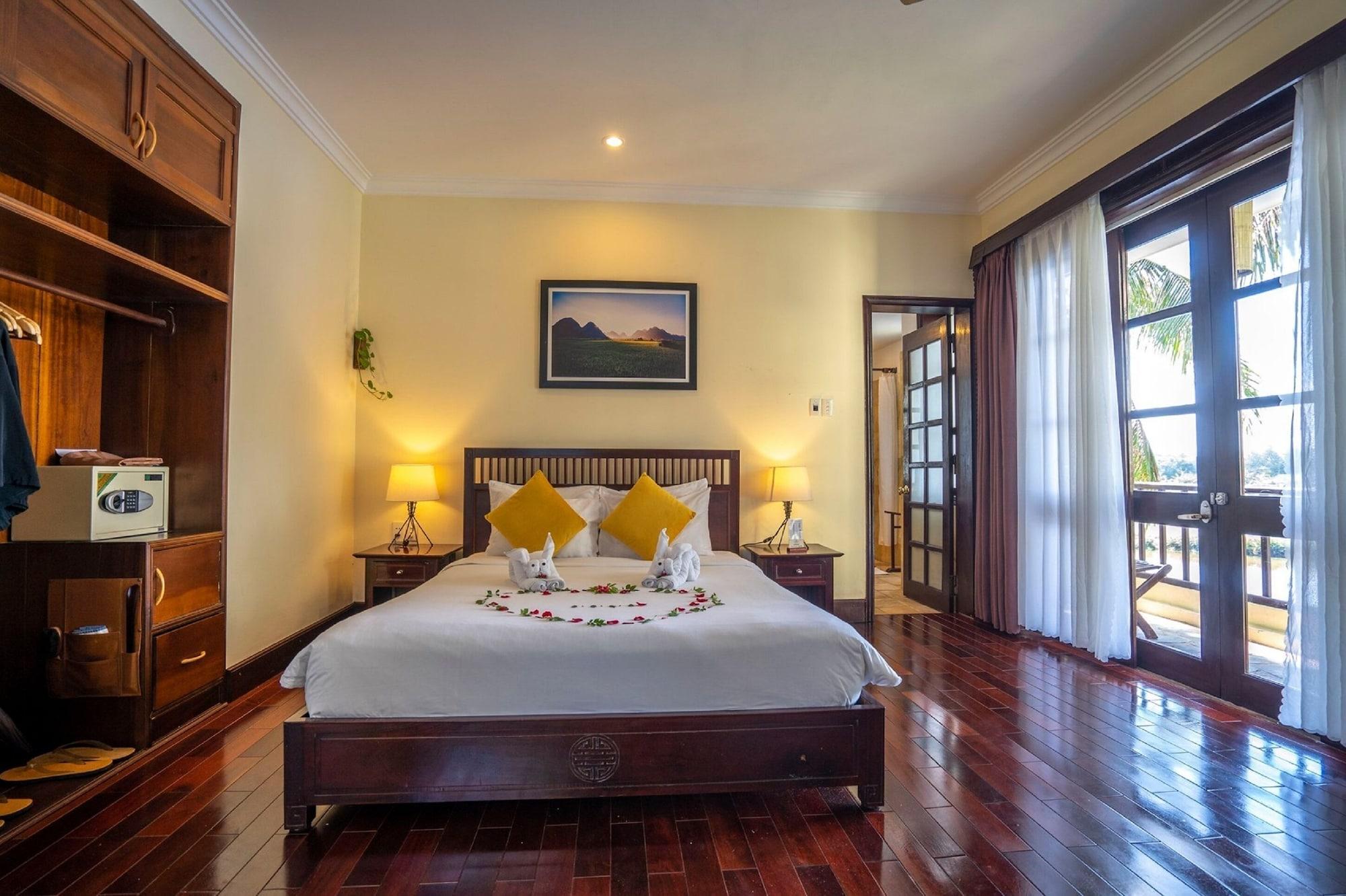 Hoi An Riverside Resort & Spa Esterno foto