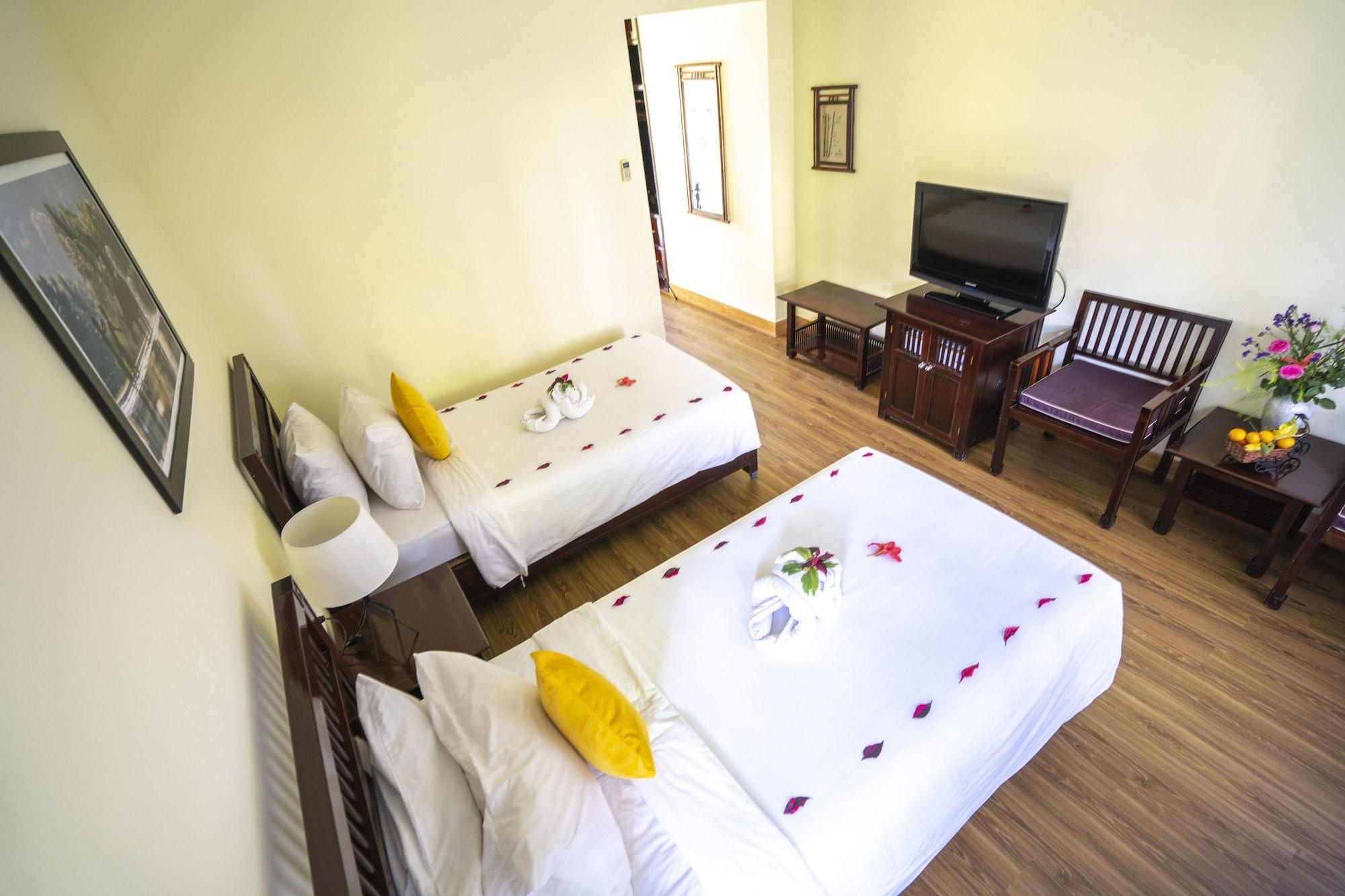 Hoi An Riverside Resort & Spa Esterno foto