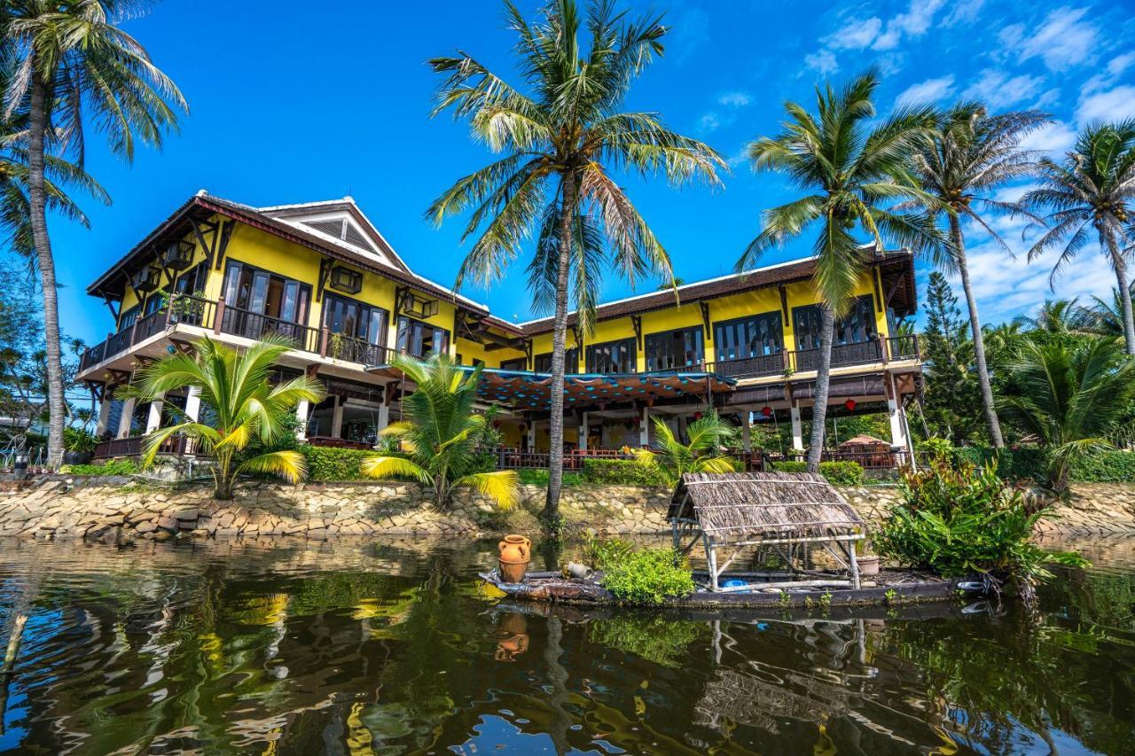 Hoi An Riverside Resort & Spa Esterno foto