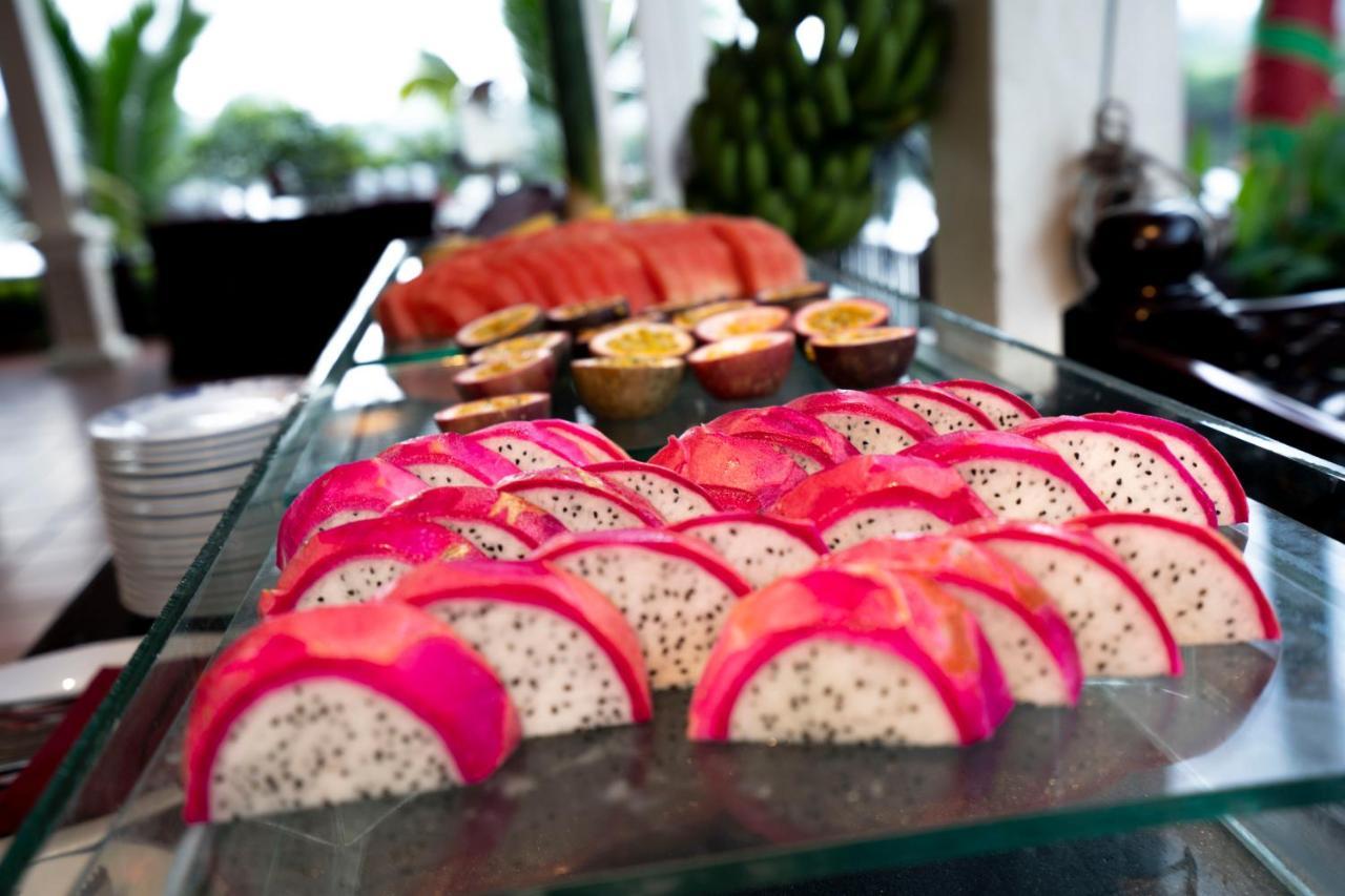 Hoi An Riverside Resort & Spa Esterno foto